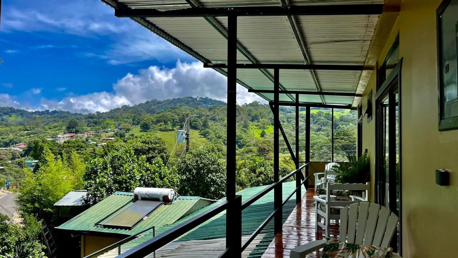 Freddy'S Place B&B Monteverde Ngoại thất bức ảnh