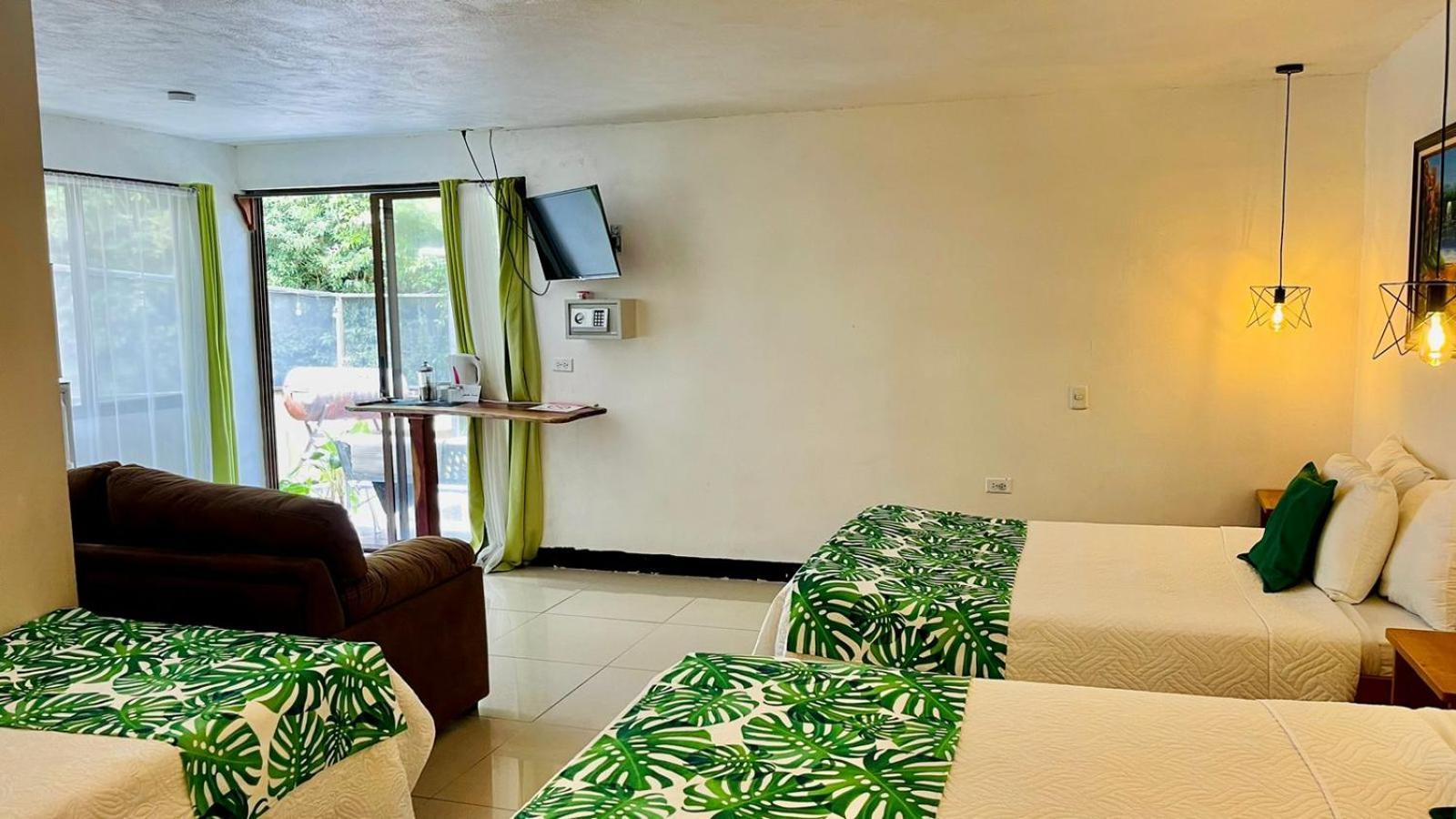 Freddy'S Place B&B Monteverde Ngoại thất bức ảnh